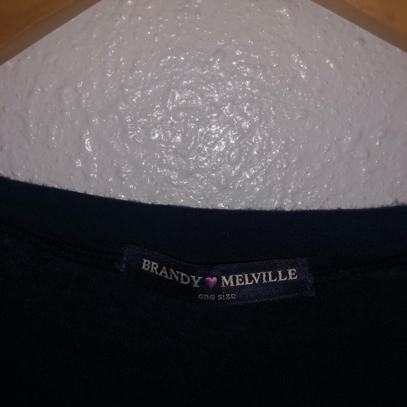 Brandy Melville Muscle Tee - Picture 4 of 4